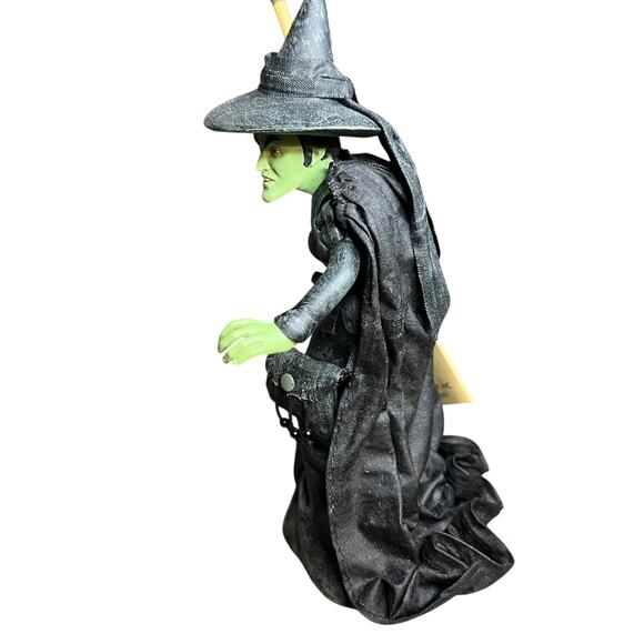 KURT S ADLER THE WIZARD OF OZ FABRIC MACHE TABLE PIECE WICKED WITCH OF THE WEST - Picture 5 of 10